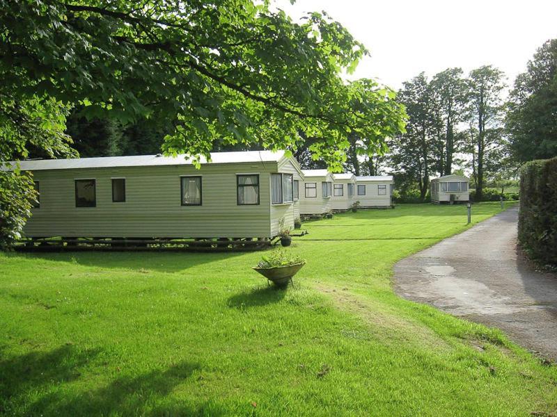 Cosy Caravan At Blackmoor Farm Ludchurch Exterior photo